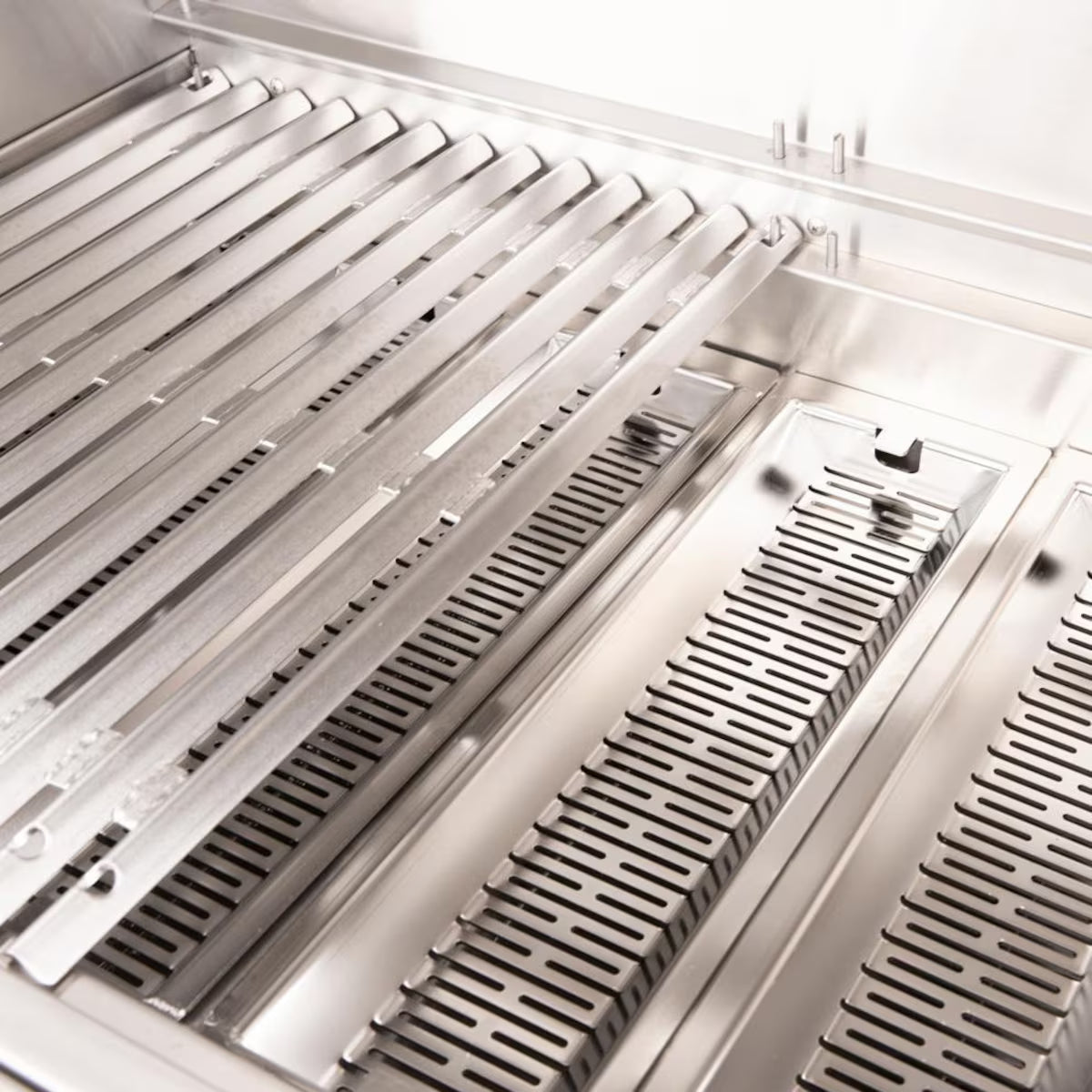 American Made Grills Muscle 54" Hybrid Built In Grill